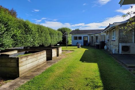 Photo of property in 195 Park Road, Parkvale, Carterton, 5792