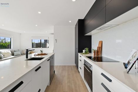 Photo of property in 33 Jutland Road, Pukekohe, 2120