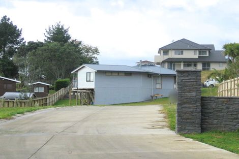 Photo of property in 19 Shelly Bay Road, Beachlands, Auckland, 2018