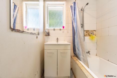 Photo of property in 10 Coptic Place, Mangere East, Auckland, 2024