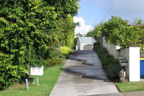 Photo of property in 1/5 Noumea Place, Mairangi Bay, Auckland, 0630