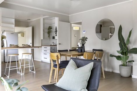 Photo of property in 9 Kowhai Road, Rainbow Point, Taupo, 3330