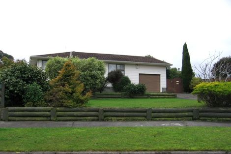 Photo of property in 25 Lyndale Place, Kelvin Grove, Palmerston North, 4414