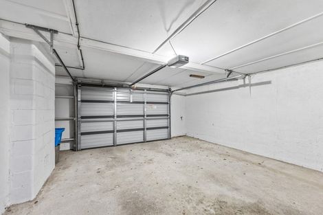 Photo of property in 37c Breakwater Road, Moturoa, New Plymouth, 4310