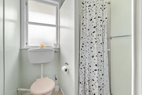 Photo of property in Cedarwood Flats, 10/15 Opaki Road, Lansdowne, Masterton, 5810