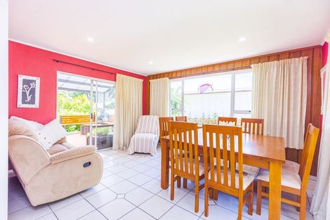 Photo of property in 10 Davidson Crescent, Pahiatua, 4910