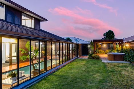 Photo of property in 41 Lowry Avenue, Redwood, Christchurch, 8051