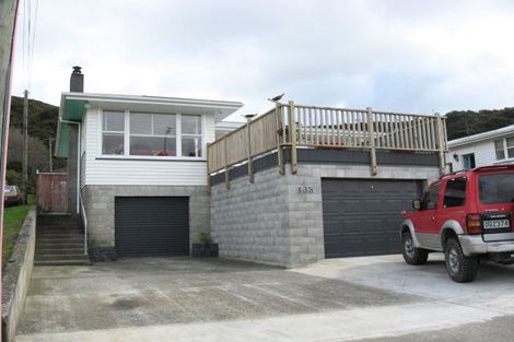 Photo of property in 135 Wellington Road, Wainuiomata, Lower Hutt, 5014