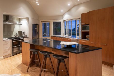 Photo of property in 13 Acmena Lane, Pakuranga, Auckland, 2010