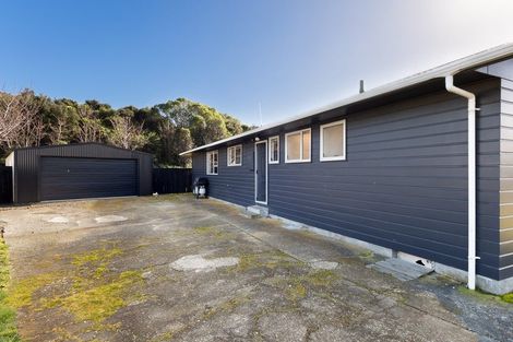 Photo of property in 22 Cypress Grove, Paraparaumu, 5032
