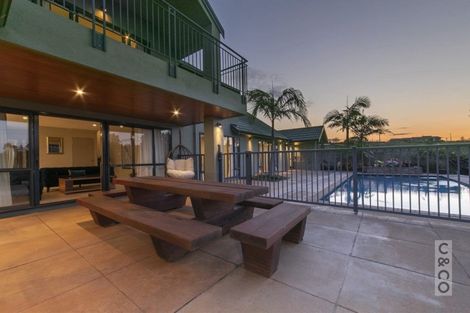 Photo of property in 53 Broadwood Rise, Kumeu, 0892