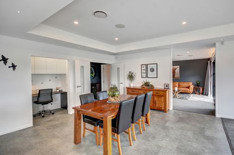 Photo of property in 10 Kinloch Place, Mosgiel, 9024