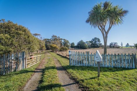 Photo of property in 362 Waimate Highway, Saint Andrews, 7988