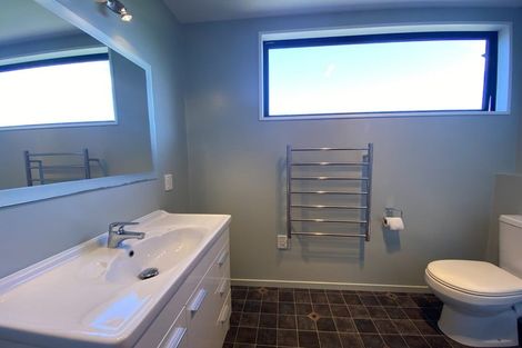 Photo of property in 31a Greenstone Place, Fernhill, Queenstown, 9300