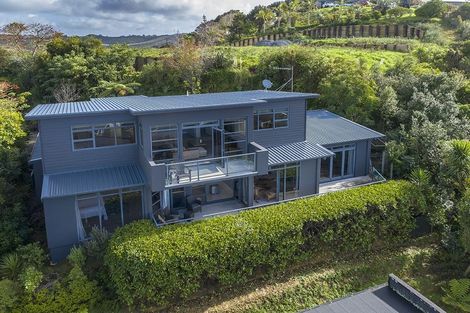 Photo of property in 15 Maire Road, Orewa, 0931