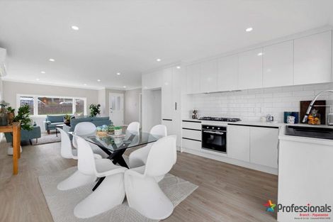 Photo of property in 5 Lane Road, Weymouth, Auckland, 2103