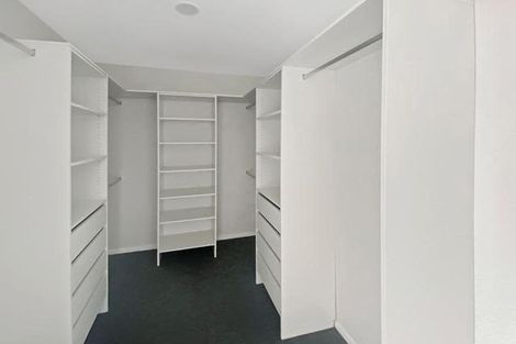 Photo of property in 24 Taroka Close, Pinehill, Auckland, 0632