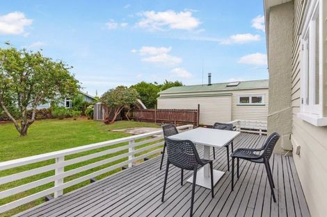Photo of property in 76 Shackleton Road, Mount Eden, Auckland, 1024
