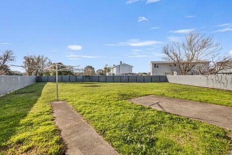 Photo of property in 12-14 Opie Place, Highbury, Palmerston North, 4412