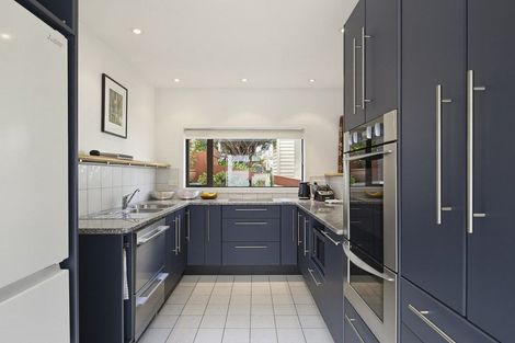 Photo of property in 68a Rama Crescent, Khandallah, Wellington, 6035