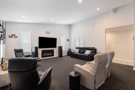 Photo of property in 20 Freedom Drive, Kelvin Grove, Palmerston North, 4414