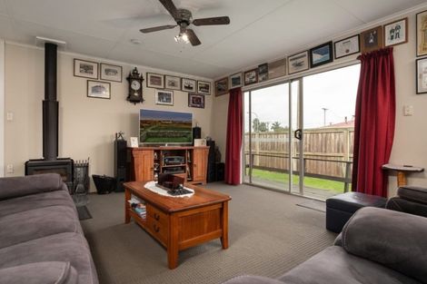 Photo of property in 21 Hall Road, Paengaroa, Te Puke, 3189