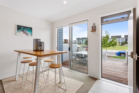 Photo of property in 21 Rangihina Road, Hobsonville, Auckland, 0616