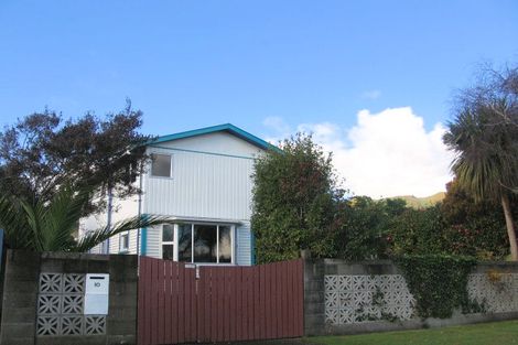 Photo of property in 10 Cressy Street, Waterloo, Lower Hutt, 5011