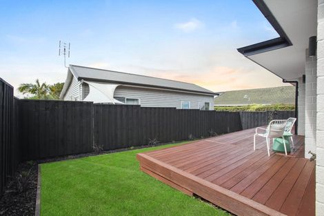 Photo of property in 138 Bucklands Beach Road, Bucklands Beach, Auckland, 2012