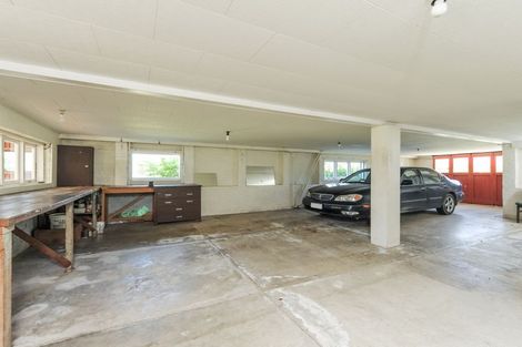 Photo of property in 40 Shaw Road, Oratia, Auckland, 0604