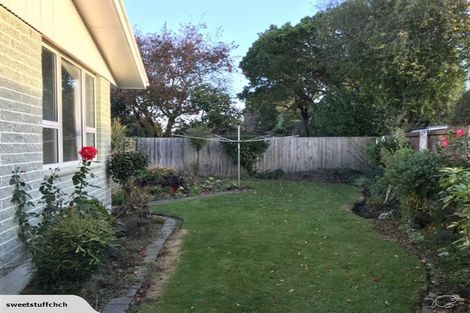 Photo of property in 14 Parkview Place, Avonhead, Christchurch, 8042