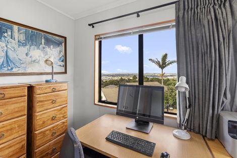 Photo of property in 1 Ascot Way, Orewa, 0931