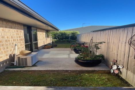 Photo of property in 3 The Palms, Rototuna, Hamilton, 3210