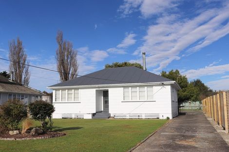 Photo of property in 24 Edward Street, Pahiatua, 4910
