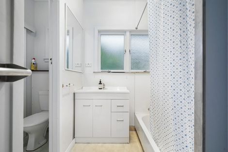 Photo of property in 39 Hinton Avenue, Forest Lake, Hamilton, 3200