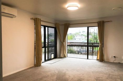 Photo of property in 84 Keegan Drive, Massey, Auckland, 0614