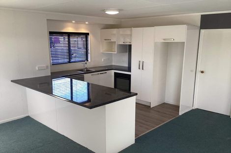 Photo of property in 17 Balmerino Crescent, Pukete, Hamilton, 3200