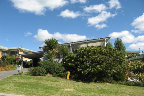 Photo of property in 8 Homestead Place, Welcome Bay, Tauranga, 3112