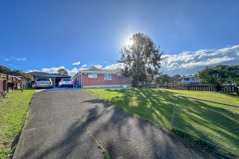Photo of property in 4 Staverton Crescent, Mangere, Auckland, 2022