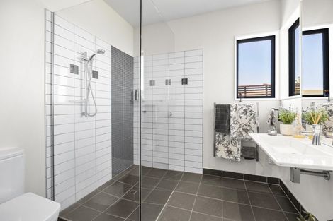 Photo of property in 25 Highgrove, Saint Clair, Dunedin, 9012