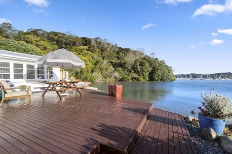 Photo of property in 11 Hope Avenue, Russell, 0202