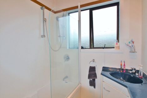 Photo of property in 16 Milton Street, Gore, 9710