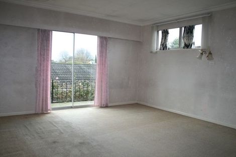 Photo of property in 429 Avonhead Road, Avonhead, Christchurch, 8042