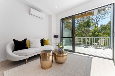 Photo of property in 15c Tabitha Crescent, Henderson, Auckland, 0612