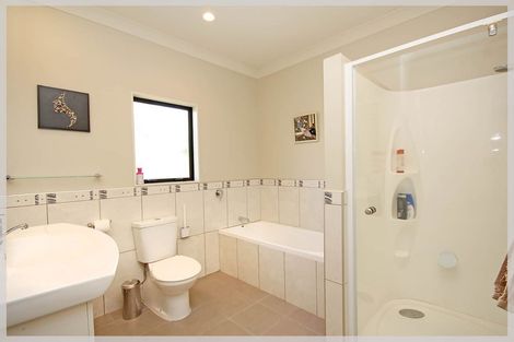 Photo of property in 33 Palmer Road, Foxton Beach, Foxton, 4891