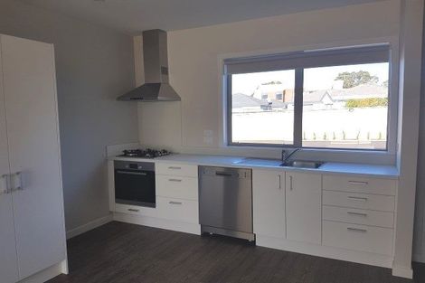 Photo of property in 2/32 Dr Taylor Terrace, Johnsonville, Wellington, 6037