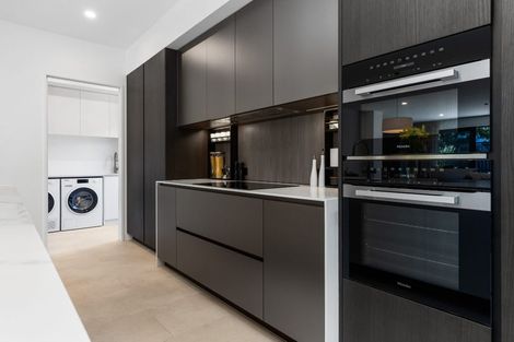 Photo of property in 9 Hewitts Road, Merivale, Christchurch, 8014