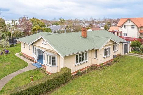 Photo of property in 11 Selwyn Crescent, College Estate, Whanganui, 4500