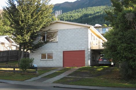 Photo of property in 150 Fernhill Road, Fernhill, Queenstown, 9300