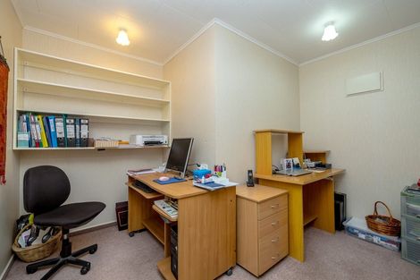 Photo of property in 1 Titoki Grove, Featherston, 5710